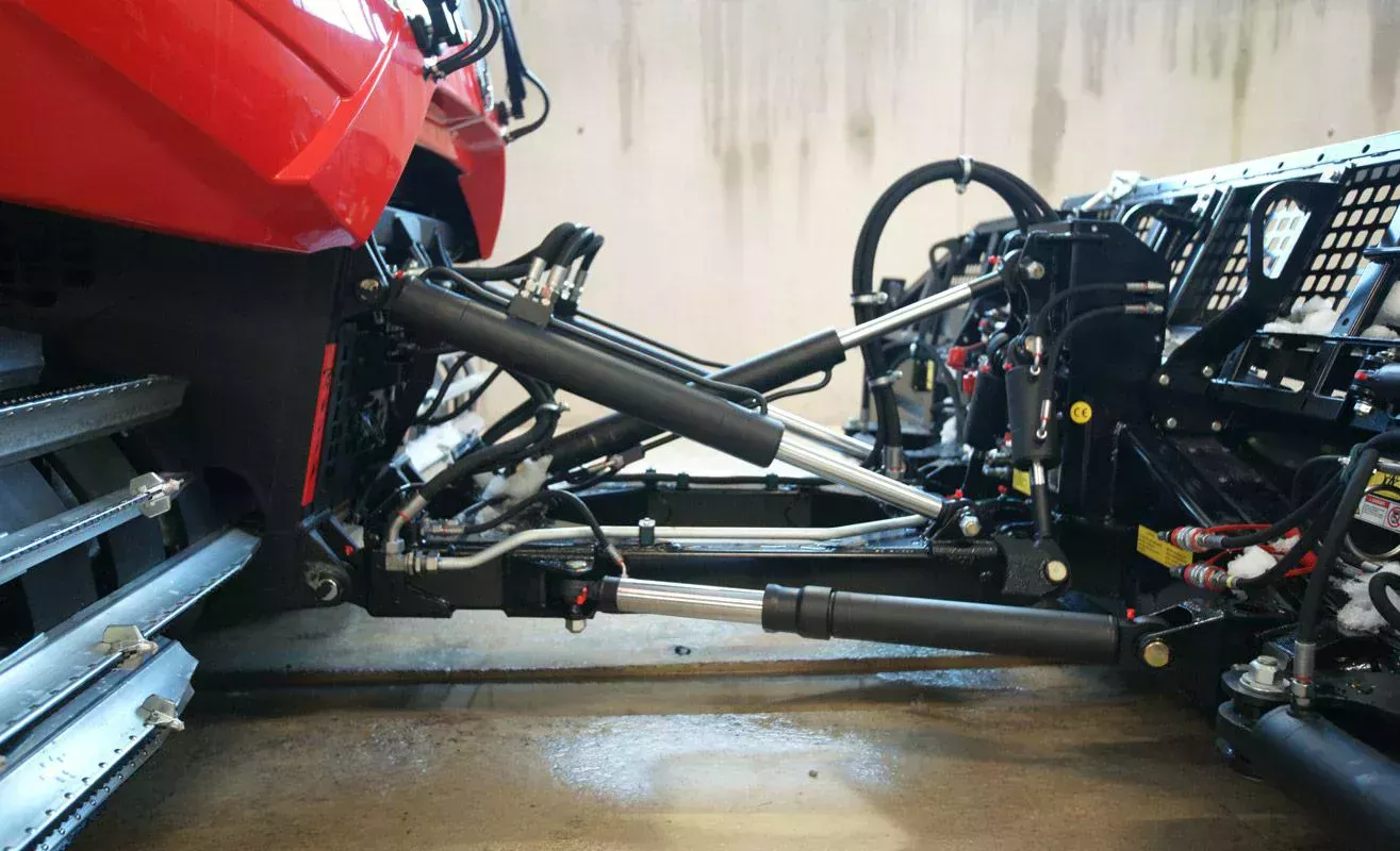 ProMount swap system of PistenBully